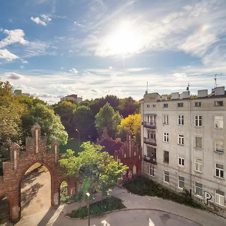 Z Parkingiem W łodzi Przy Parku Rejtana By Renters *