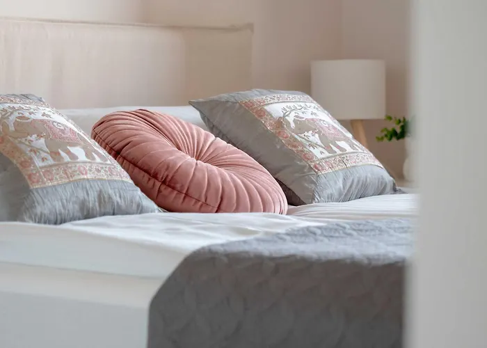 Lägenhet Z Parkingiem W Lodzi Przy Parku Rejtana By Renters *